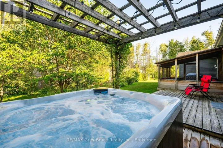 780