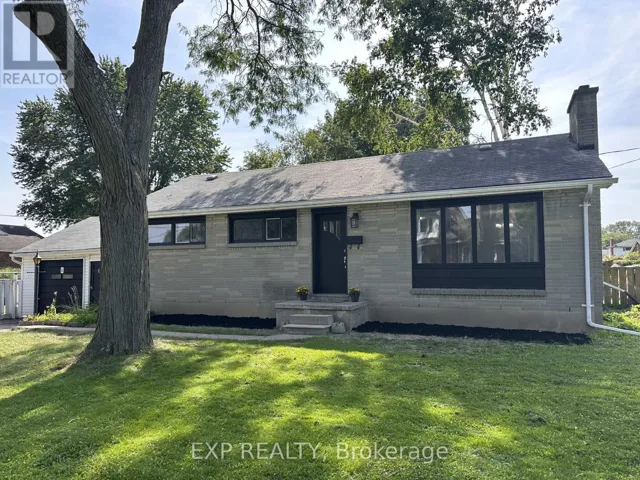 6 WOODLAND ACRES W, Belleville (Belleville Ward), Ontario K8N4K1