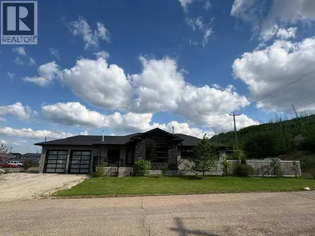 7313 Hughes AVENUEPLACE, Fort McMurray, Alberta T9H1A8