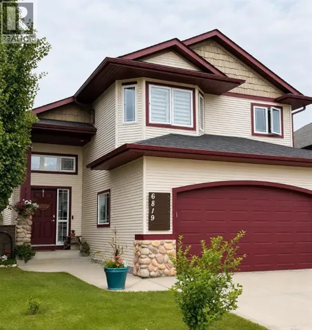 6819 59 StreetClose, Rocky Mountain House, Alberta T4T1V9