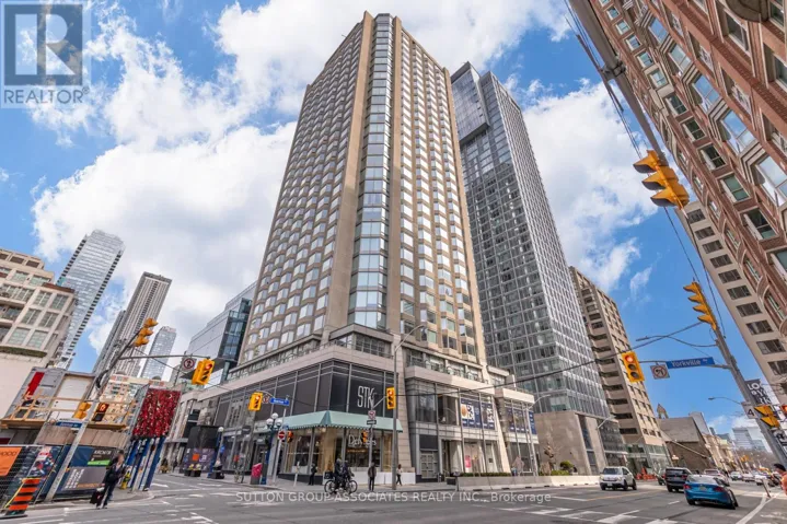 2601 - 155 YORKVILLE AVENUE, Toronto (Annex), Ontario M5R0B4