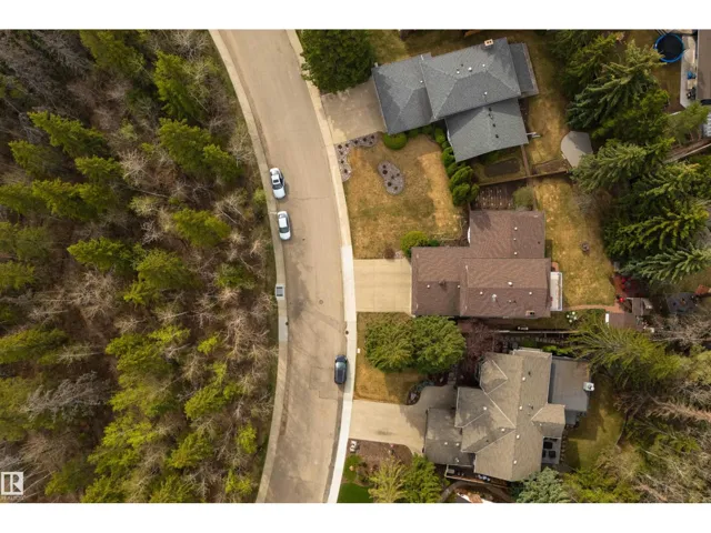 206 WOLF WILLOW CR NW, Edmonton, Alberta T5T1T2