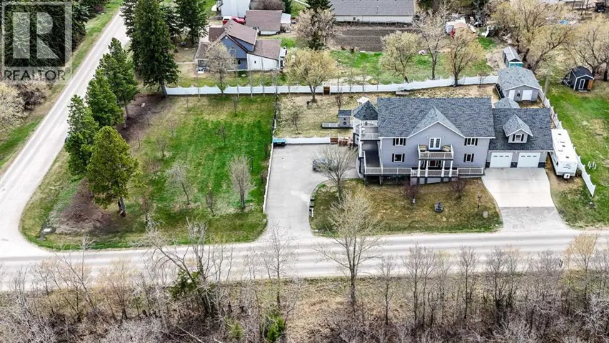 21 Rosedale Avenue, Rural Lacombe County, Alberta T4L1Y4