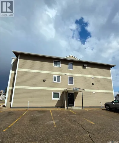 10 6575 ROCHDALE BOULEVARD, Regina, Saskatchewan S4X2Z1