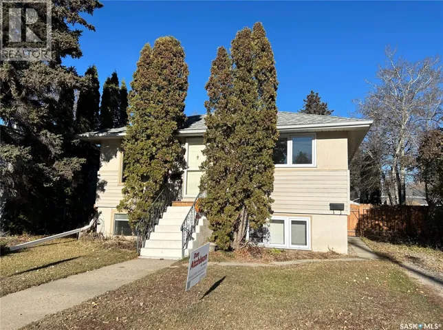 305 Ruth STREET E, Saskatoon, Saskatchewan S7J0L2