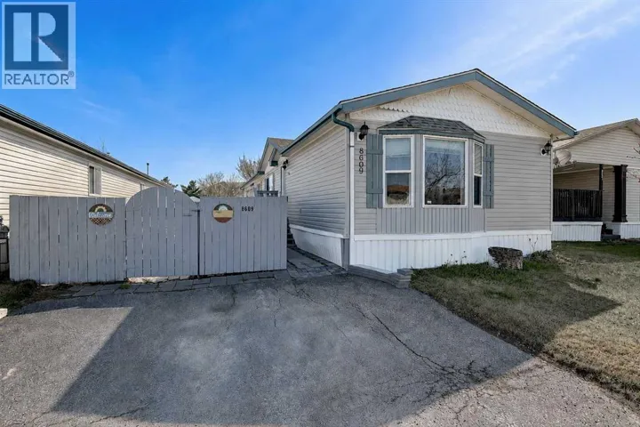 8609 89 Street, Grande Prairie, Alberta T8X1V7