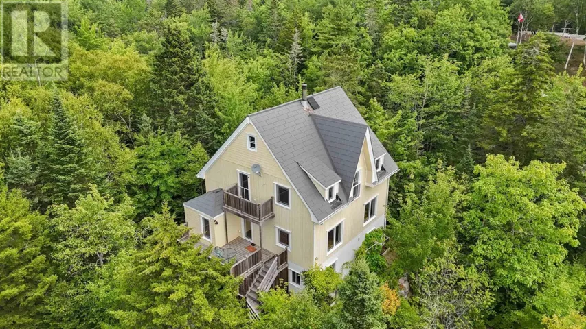 40 Big Rock Lane, East Chester, Nova Scotia B0J1J0