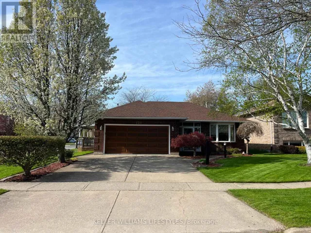 121 CEDARVALE CRESCENT, Welland (N. Welland), Ontario L3C6W6