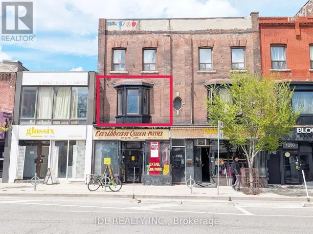 201 - 1294 BLOOR STREET W, Toronto (Dovercourt-Wallace Emerson-Junction), Ontario M6H1N9