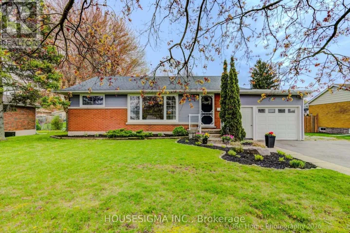 47 SUNSET BOULEVARD, Cambridge, Ontario N1S1A8
