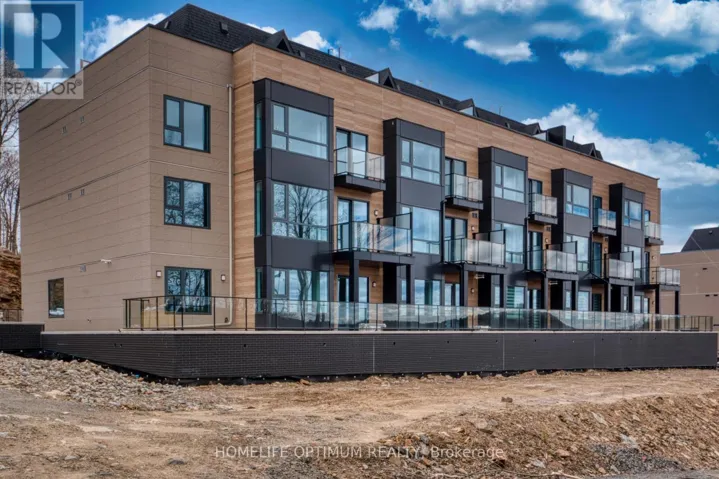 101 - 6 SUNCREST LANE, Huntsville (Chaffey), Ontario P1H0K3