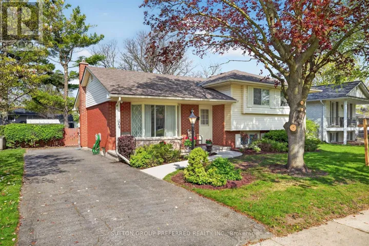 104 MCLEAN DRIVE, London North (North H), Ontario N5X1Y5
