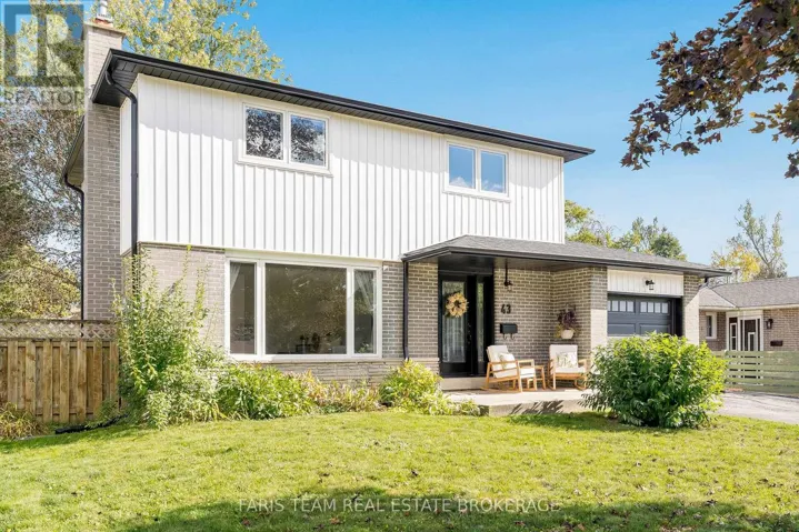43 JEFFREY STREET, Barrie (Grove East), Ontario L4M4L4