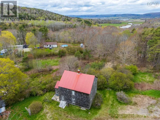 9427 Highway 8, Lequille, Nova Scotia B0S1A0