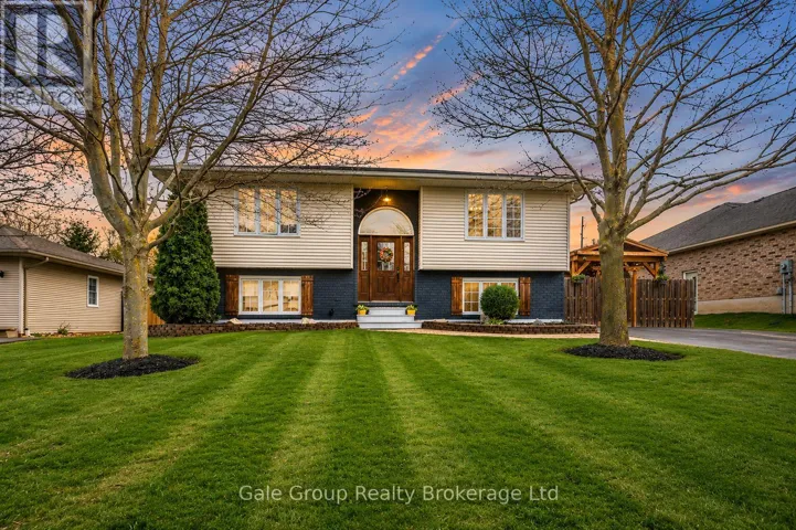 22 LORRAINE AVENUE, Tillsonburg, Ontario N4G4V3