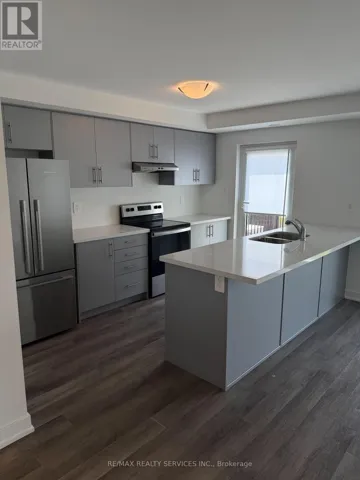 5 ROMILLY AVENUE, Brampton (Northwest Brampton), Ontario L7A5L8