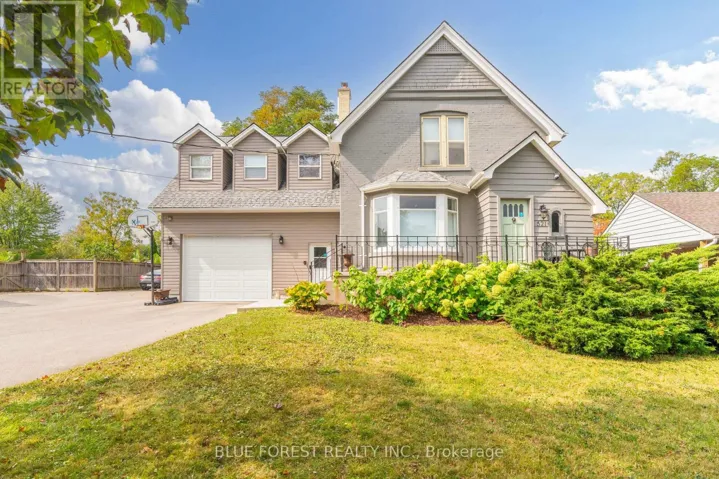 521 UPPER QUEEN STREET, London South (South P), Ontario N6C3T8