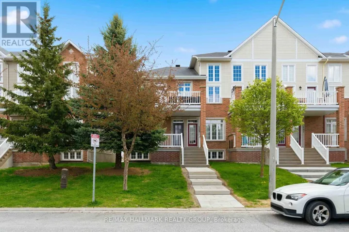 137 EYE BRIGHT CRESCENT, Ottawa, Ontario K1V2K5