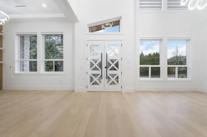 5468 184 STREET, Surrey, British Columbia V3S1E1