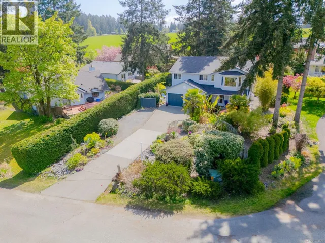 1345 Garrett Pl, Cowichan Bay, British Columbia V0R1N2