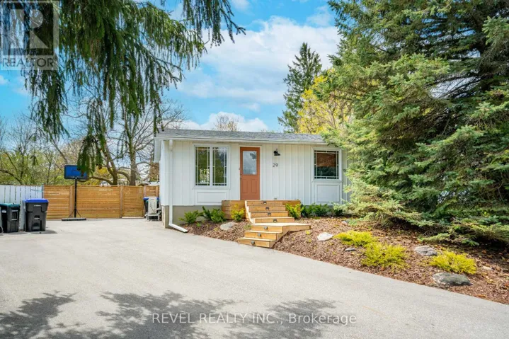 29 GREENAWAY STREET, New Tecumseth (Tottenham), Ontario L0G1W0