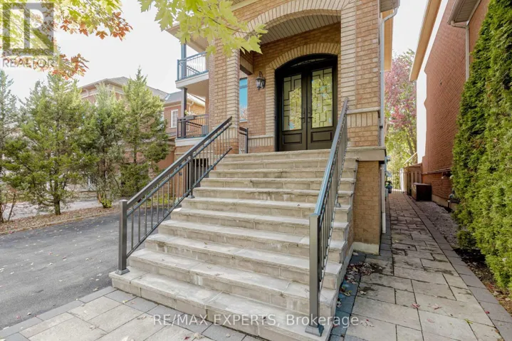 193 FAIRLANE CRESCENT, Vaughan (Vellore Village), Ontario L4H2H1
