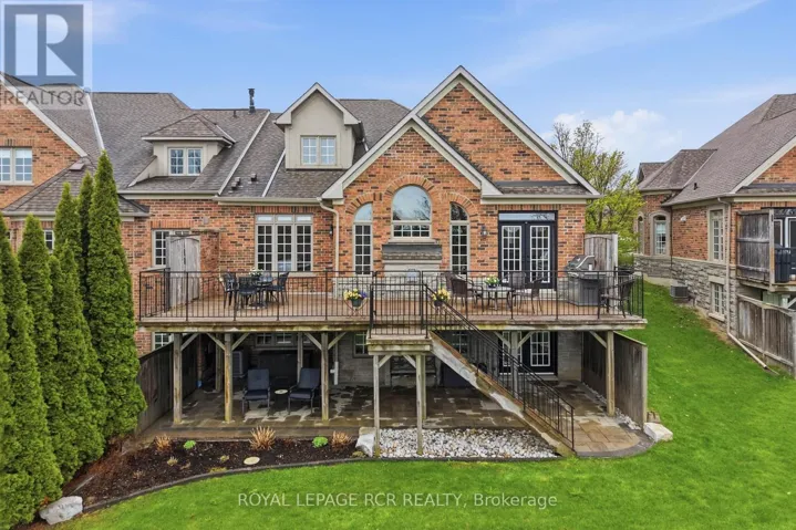 88 - 6 DANBROOK COURT, Aurora (Aurora Estates), Ontario L4G7S8