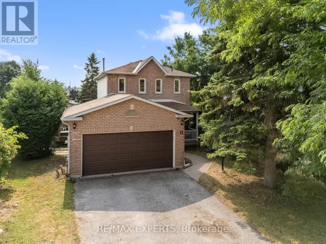 11 PENTON DRIVE, Barrie (West Bayfield), Ontario L4N7A3
