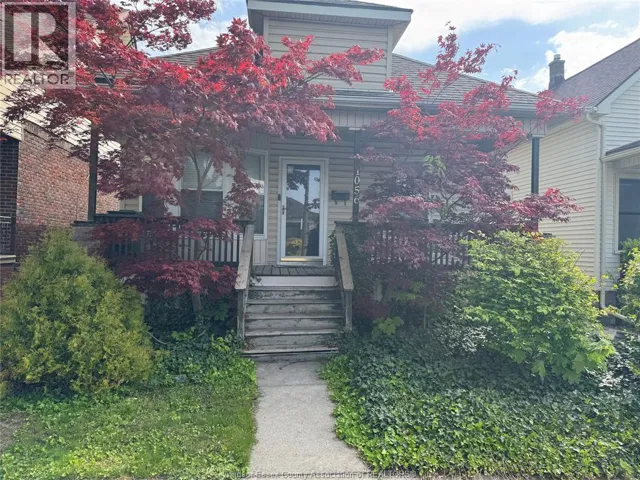 1056 GLADSTONE, Windsor, Ontario N9A2R8