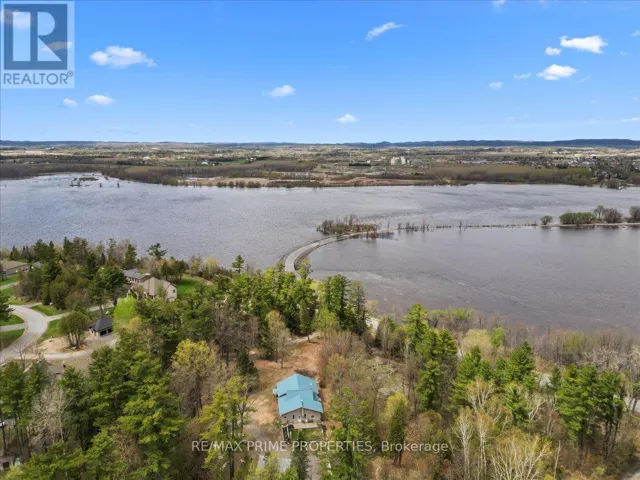 517 WILSON ROAD, Clarence-Rockland, Ontario K4K1K7