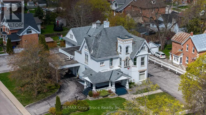 1178 4TH AVENUE W, Owen Sound, Ontario N4K4W5