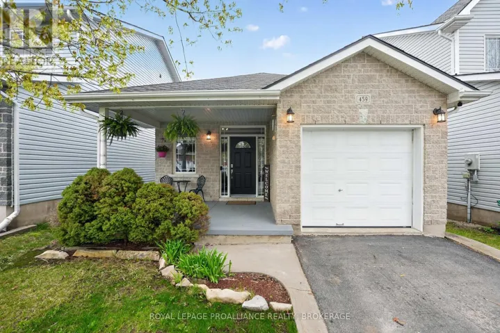 459 MAUREEN STREET, Kingston (Kingston East (Incl Barret Crt)), Ontario K7K7M1