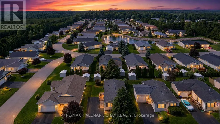 3 ILLINOIS CRESCENT, Wasaga Beach, Ontario L9Z3A8
