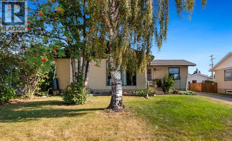 4417 55 Avenue, Olds, Alberta T4H1B9