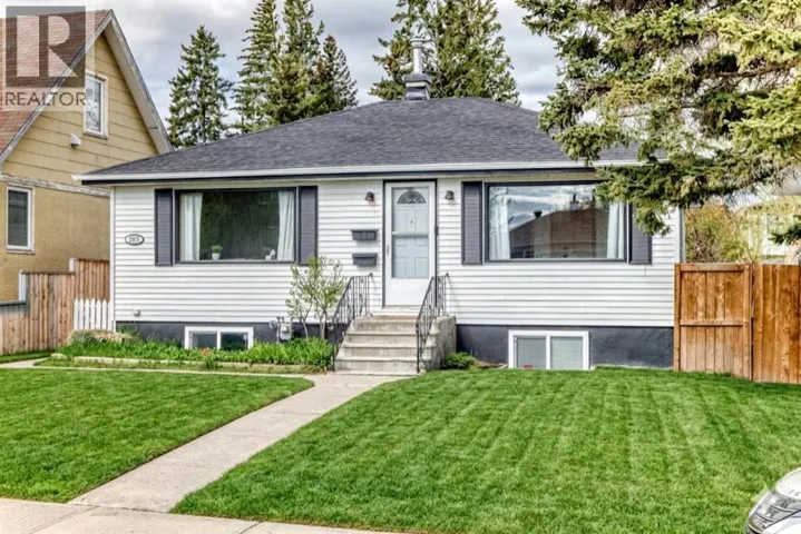 3919 Centre B Street NW, Calgary, Alberta T2K0W3