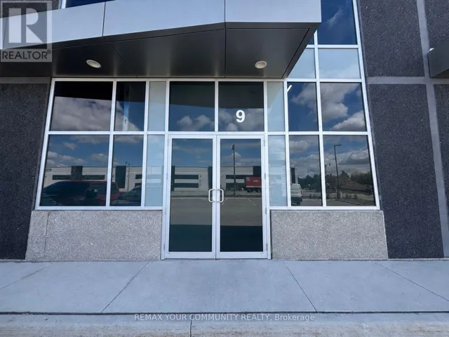 9 2ND FLR - 115 ADDISON HALL CIRCLE, Aurora, Ontario L4G3X8