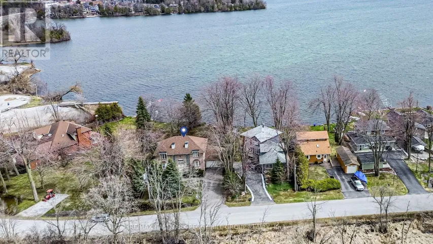 395 COLLINS DRIVE, Orillia, Ontario L3V1E6