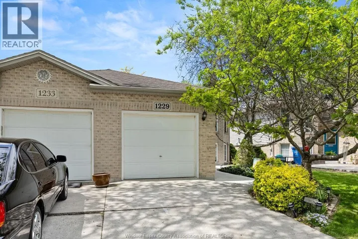 1229 ST. PAUL, Windsor, Ontario N8S4T6