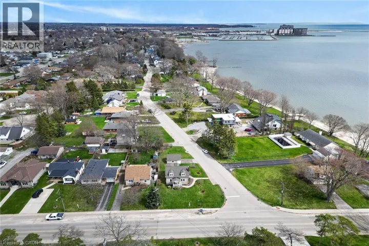 29 ROSEMOUNT Avenue, Port Colborne, Ontario L3K5P8