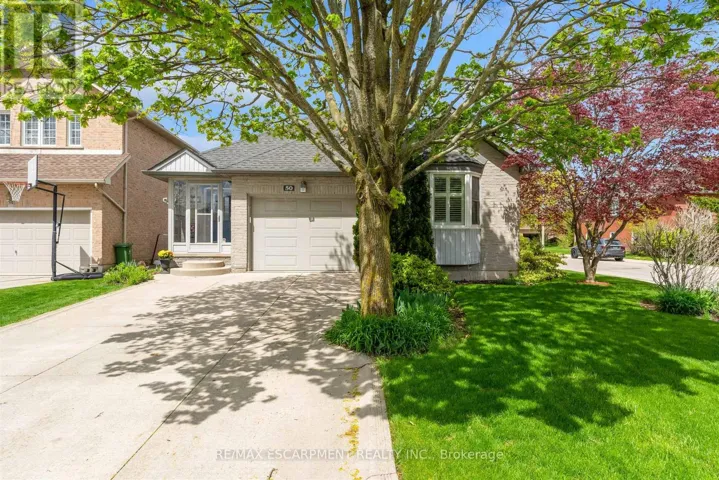 50 SPADARA DRIVE, Hamilton (Falkirk), Ontario L9B2K3