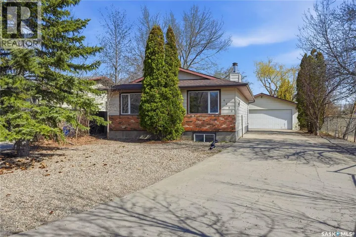 6602 Collins BAY, Regina, Saskatchewan S4X1T2