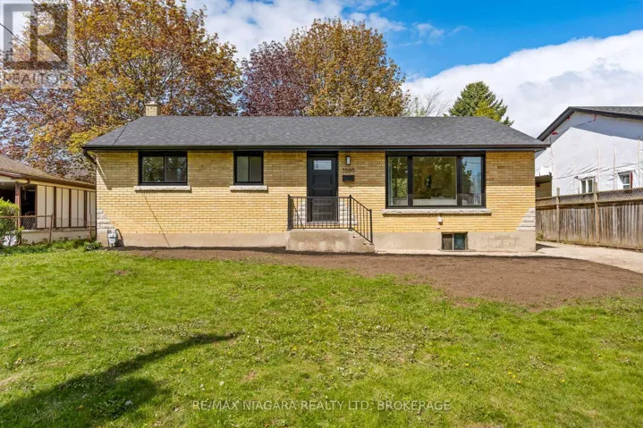 3555 GAINSBOROUGH AVENUE, Niagara Falls (Stamford), Ontario L2J2T9