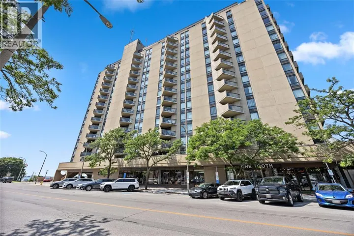 155 FRONT STREET North Unit# 910, Sarnia, Ontario N7T7V5