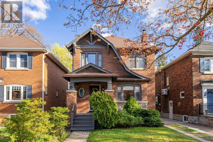 17 GLEN STEWART AVENUE, Toronto (The Beaches), Ontario M4E1P6