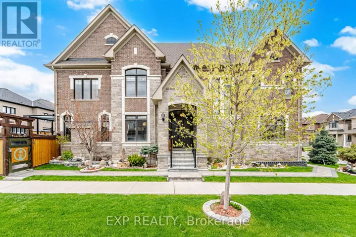 13 ARKSEY STREET, Whitby, Ontario L1P0G5