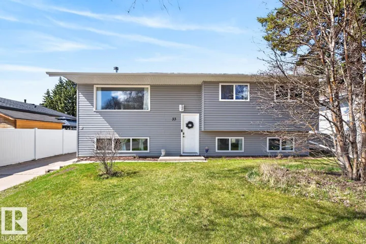 33 MISSION ST, Sherwood Park, Alberta T8A0V6