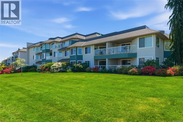 101 134 Fifth Ave E, Qualicum Beach, British Columbia V9K1Y7