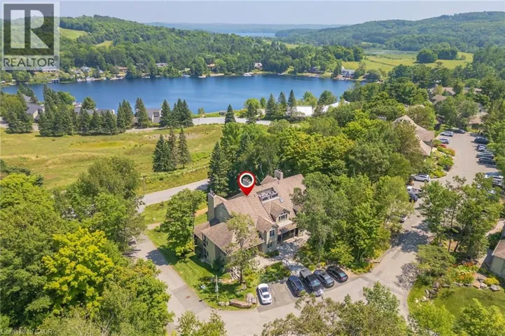 131 GRANDVIEW HILLTOP Drive Unit# 1, Huntsville, Ontario P1H2J5