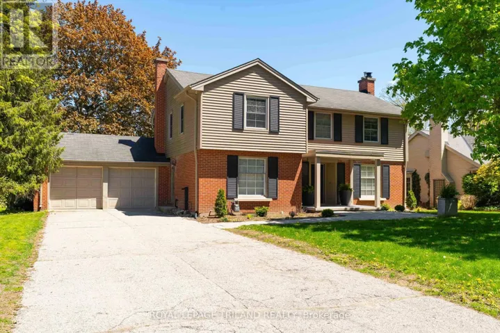 1104 THE PARKWAY, London East (East B), Ontario N6A2X3