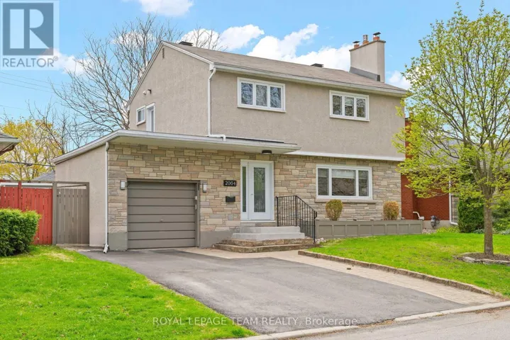 2064 NEEPAWA AVENUE, Ottawa, Ontario K2A3L6